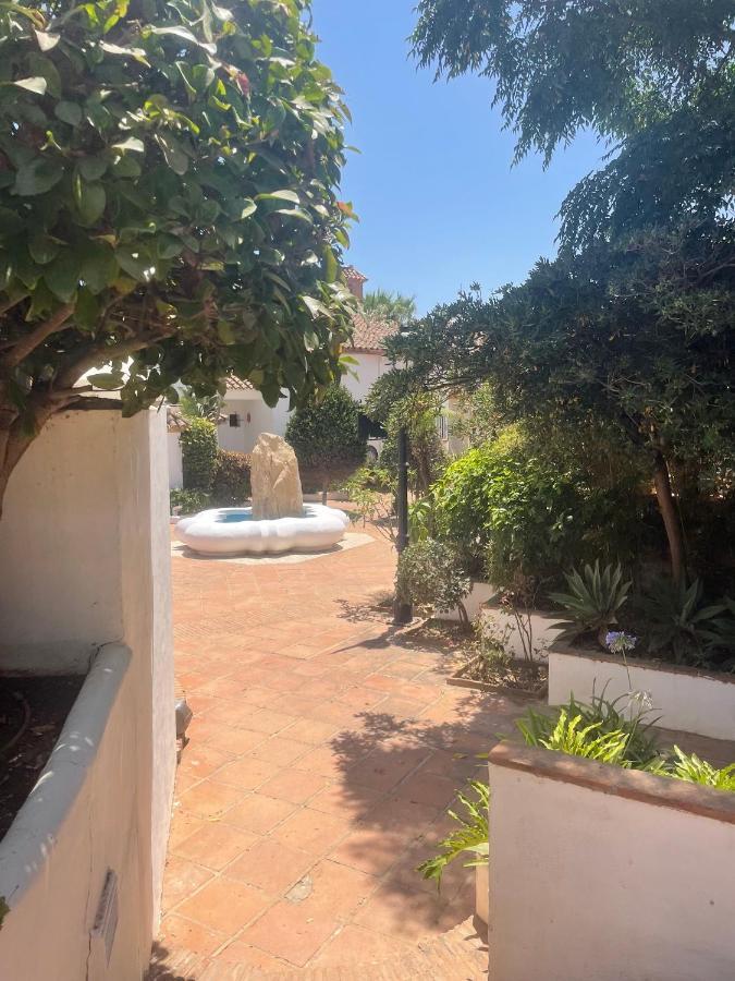 Villa Cana San Roque  Exterior photo